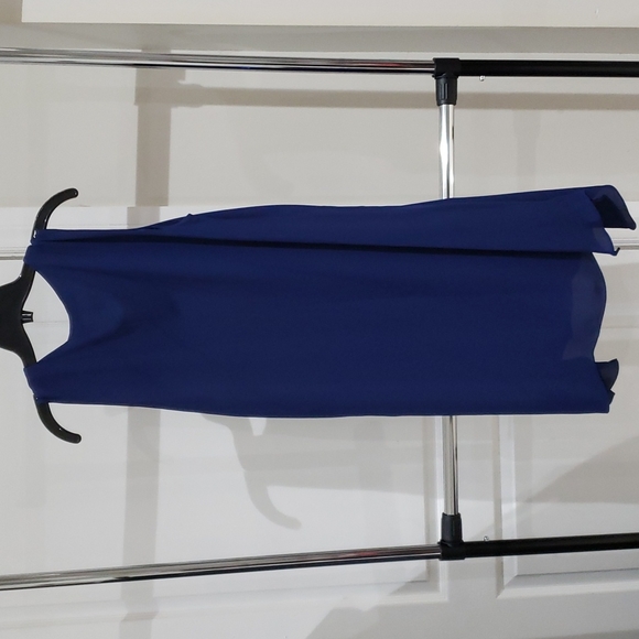 BCBGMAXAZRIA, Sleeveless Blue Dress, Size M - Picture 3 of 3